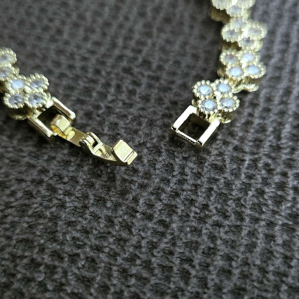Gemelli👭 "Annie" Gold💛 Clovers🍀 Bracelet - NWT - Picture 8 of 16